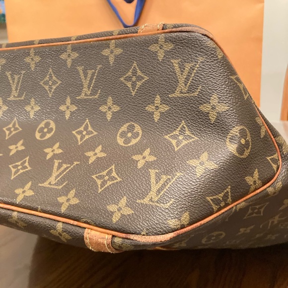 Authentic LV Tote Bag Sac Shopping - Picture 14 of 17